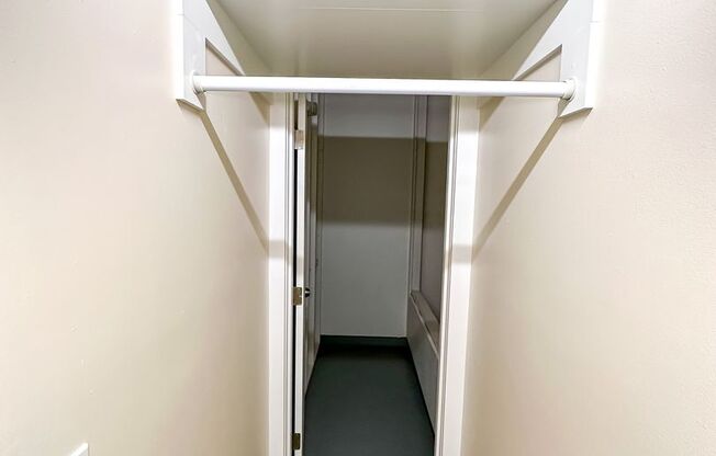 Studio, 1 bath, 1,150 sqft, $1,995, Unit 001