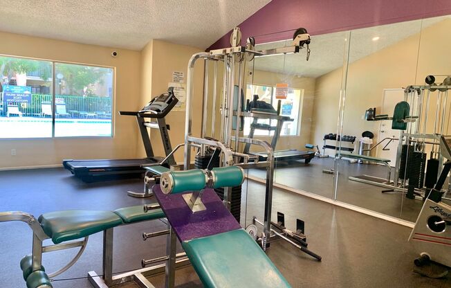 2 beds, 1 bath, 876 sqft, $2,595, Unit C210