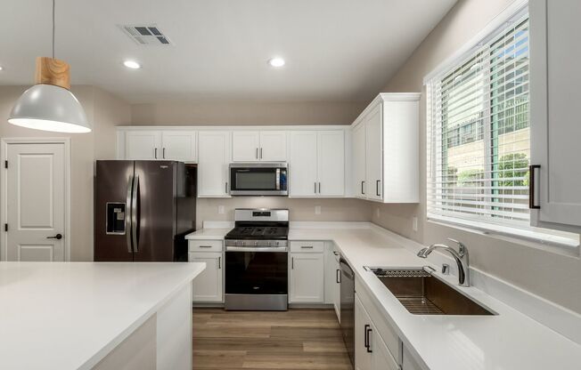 Gated 3 bedroom Skye Canyon Home!