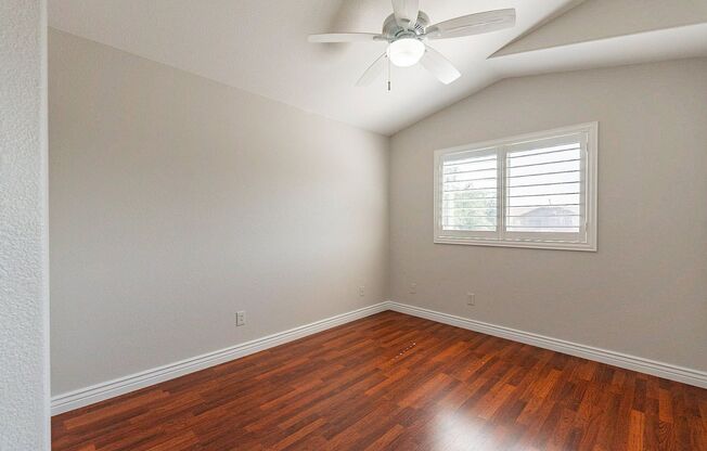 4 beds, 2.5 baths, $3,375