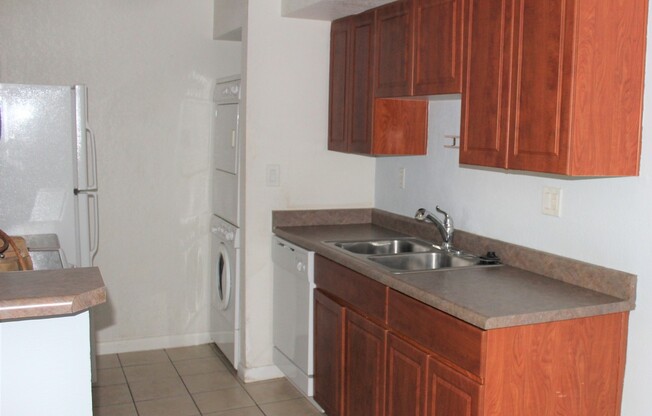 1 bed, 1 bath, 736 sqft, $1,500, Unit 2084