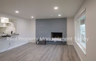 2 beds, 1 bath, 850 sqft, $1,995, Unit Unit 1202