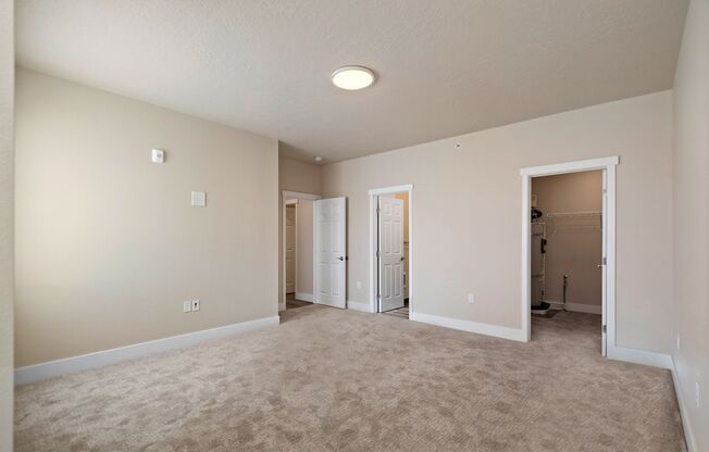 2 beds, 1 bath, 1,143 sqft, $1,650, Unit H-405