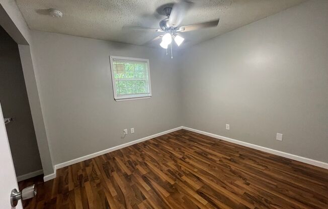2215 Jonathan Drive Units A-D