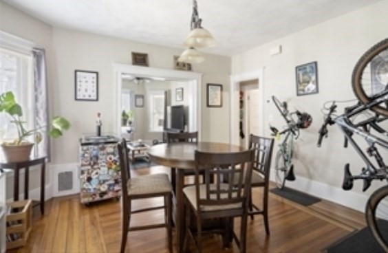 44 GREENLEAF AVE