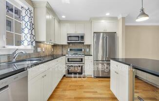 83 DRESSER ST