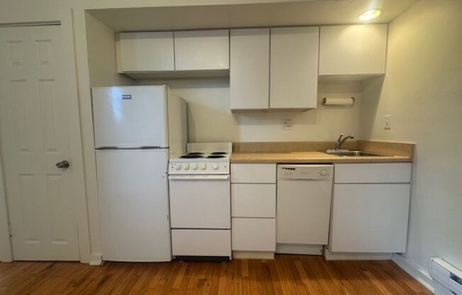 3510-3530 Louisa Street