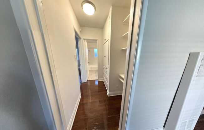 1 bed, 1 bath, 625 sqft, $1,750, Unit 11