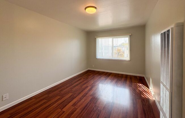 3189-3201 Cadillac Drive