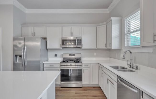 4 Bedroom House Near LSU on Burbank