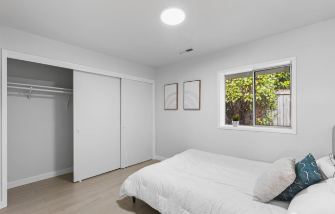 Newly Remodeled and Spacious 3 bedroom 1 bath Rambler