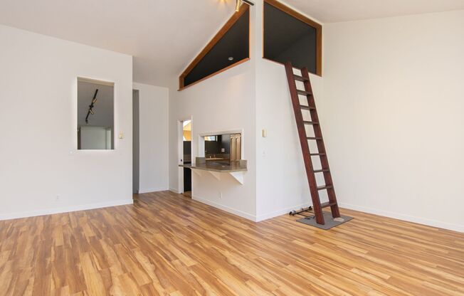 2 Bedroom, 2 Bath Bristol Cove Condo