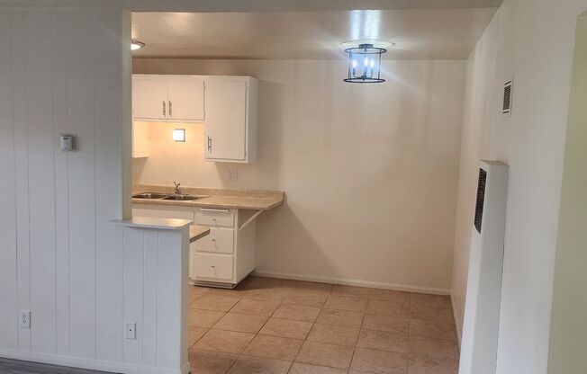 1 bed, 1 bath, $2,395, Unit Unit 10