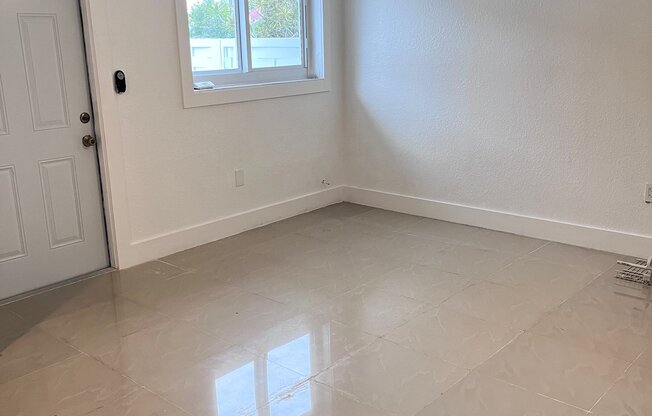 12040 SW 6 ST