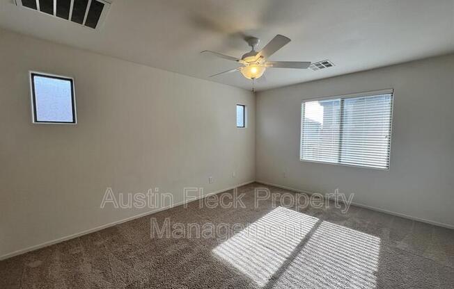1720 S MARTINGALE RD