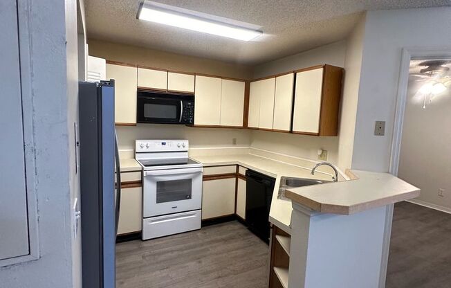 2 beds, 2 baths, 816 sqft, $1,449, Unit 1