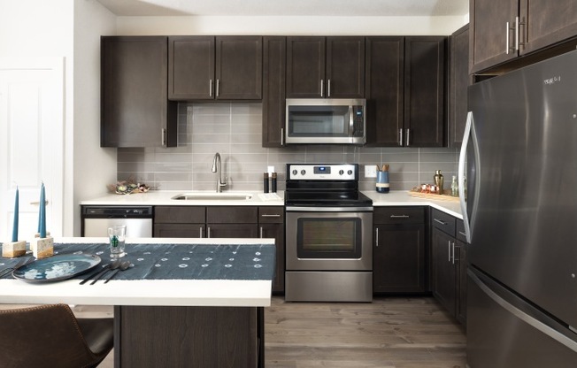 330 E Las Colinas Blvd