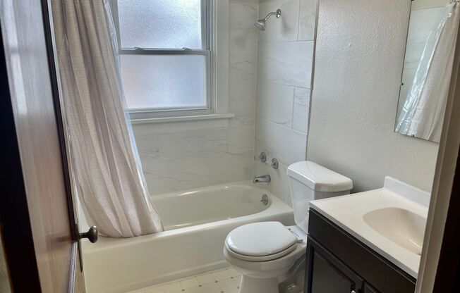 1124 10th Street