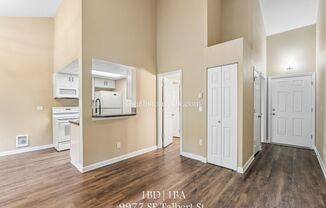 Light Filled Clackamas Condo with Covered Balcony and Community Amenities