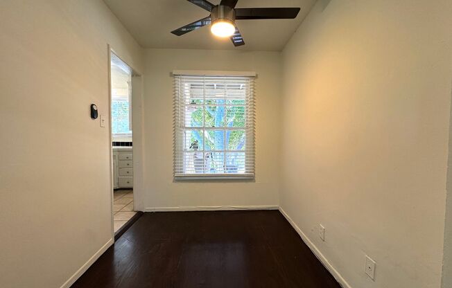 5941-5951 Cahuenga Blvd