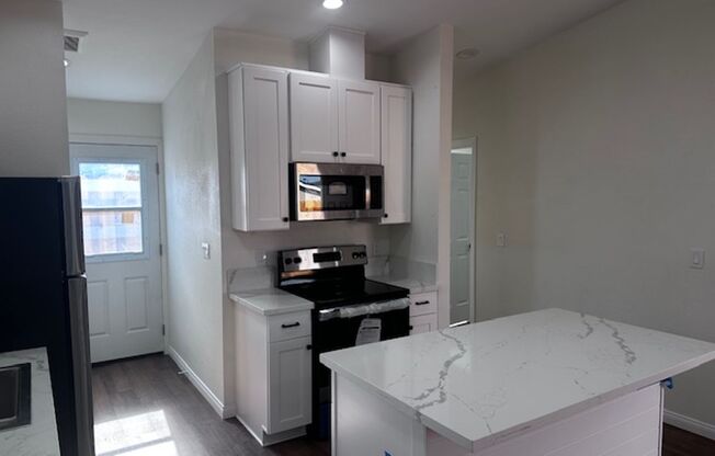 Brand new 2br 1.5 ba in Chula Vista