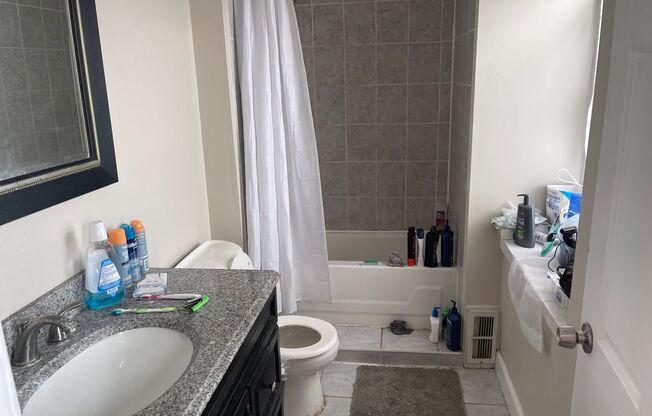 4 Bedroom House in Manayunk