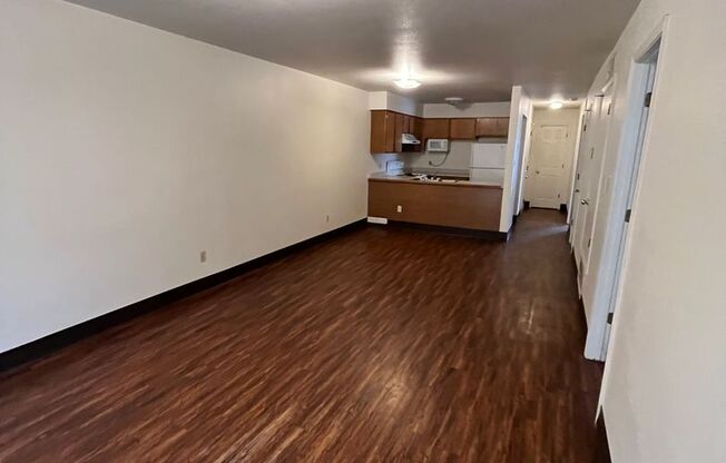 2 beds, 2 baths, 1,000 sqft, $1,000, Unit 601