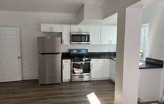 1 bed, 1 bath, 480 sqft, $1,675, Unit 9