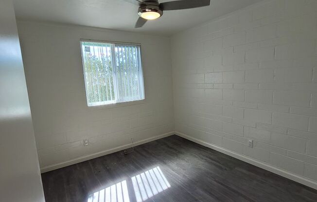 4 beds, 1.5 baths, 1,400 sqft, $2,206, Unit E01