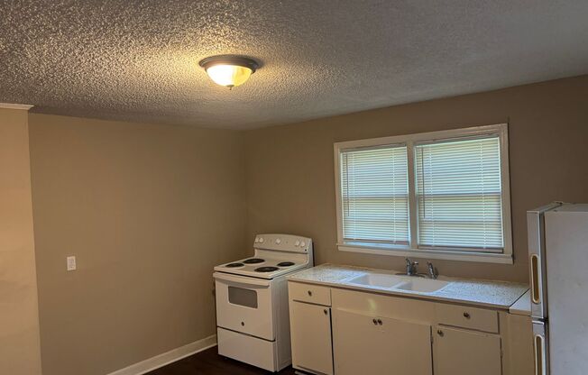 First full month free! Affordable home 2/1