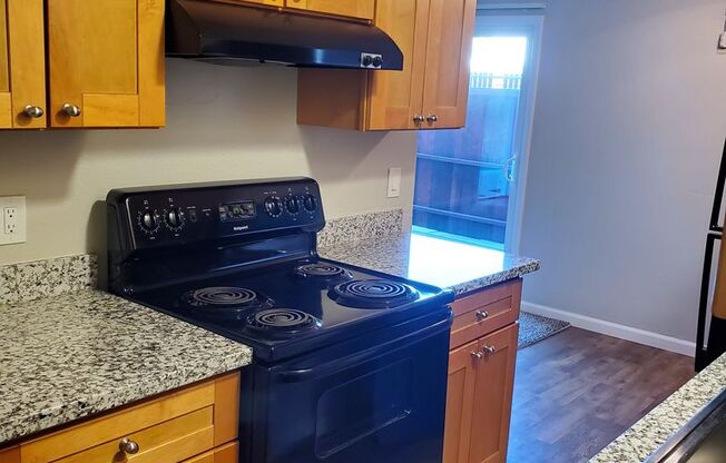 1 bed, 1 bath, 575 sqft, $1,420, Unit 68