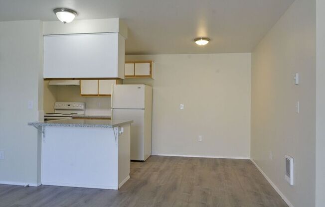 1821 SE MINTER BRIDGE RD, UNIT 17