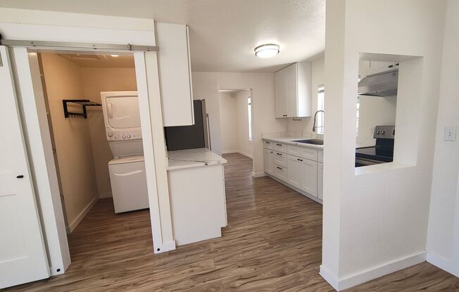 Adorable 2 Bedroom 1 Bath Single Story House with a Garage