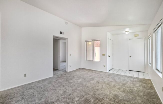 1Bed/1Bath Condo in La Costa! ~ Altiva