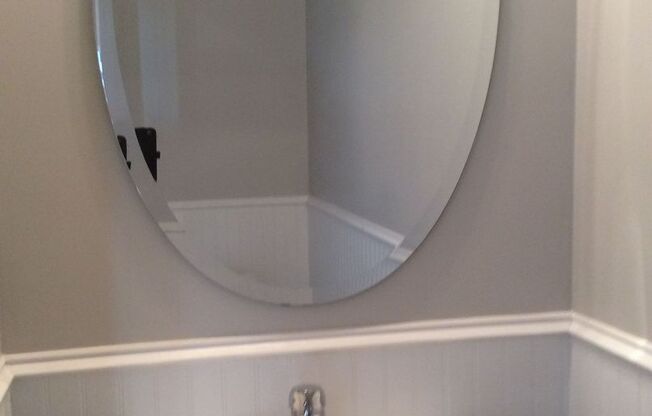 Lovely 3-Bedroom Home located near NCSU!