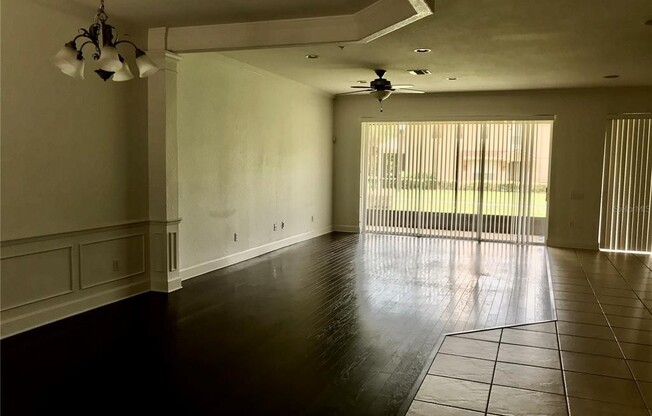 2931 METRO SEVILLA DR