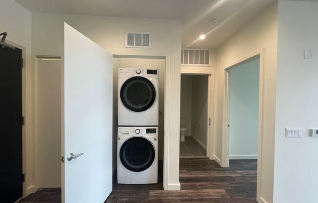 1 bed, 1 bath, 744 sqft, $2,595, Unit 510