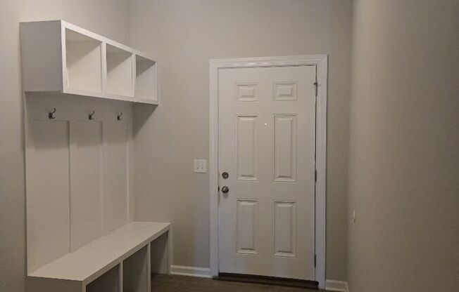 436 LEIGHANN RDG LN