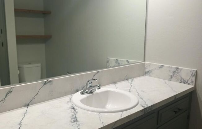 2 beds, 1.5 baths, $1,800, Unit 17