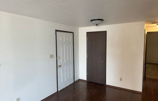 2 beds, 2 baths, $1,500