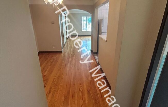 1 bed, 1 bath, 919 sqft, $1,175, Unit 6449 Nottingham Avenue Apt. 2W (Maint. Only)