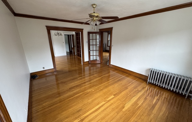 36 BROOKS AVE