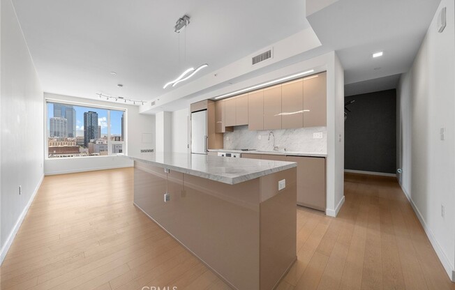 1 bed, 1 bath, 840 sqft, $3,500, Unit 1208