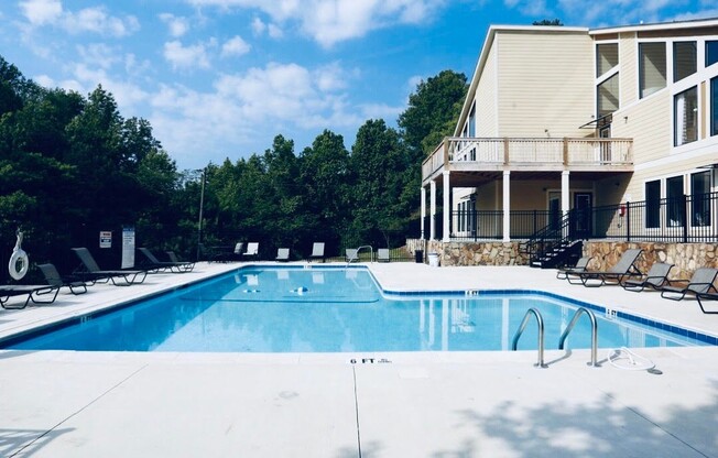 3 beds, 2 baths, 1,275 sqft, $1,649, Unit 0505 Renovated