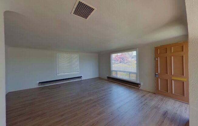 Updated 4 bedroom in South Eugene