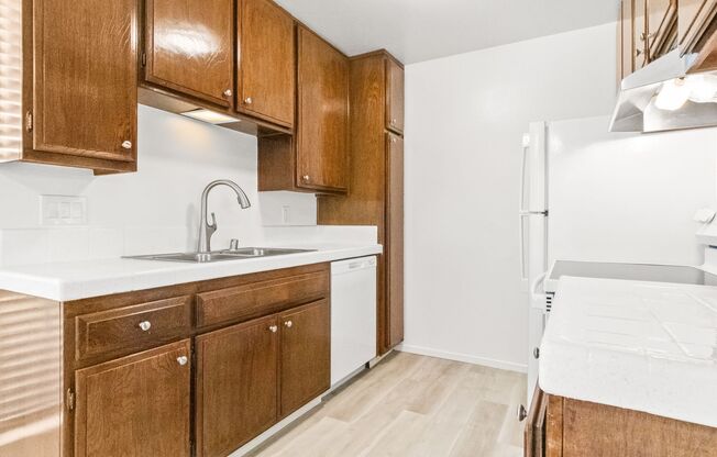 Twin Cypress Apartments