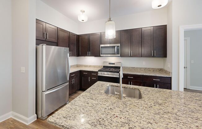 2 beds, 2 baths, 1,042 sqft, $3,025, Unit 7110