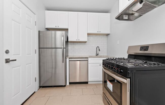 2736-2742 W 64th St