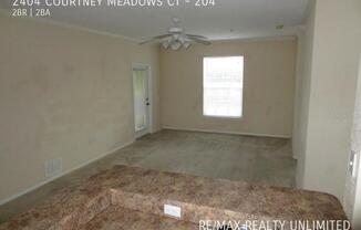 2404 COURTNEY MDWS CT