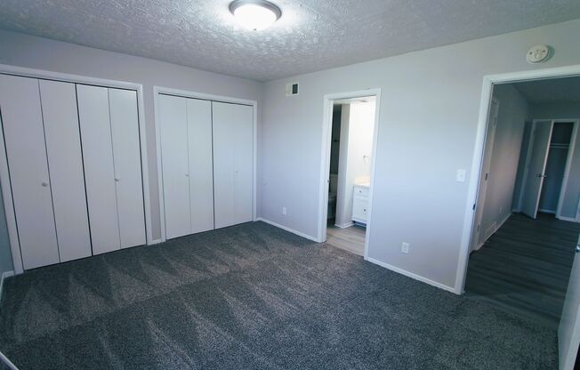 1 bed, 1 bath, 750 sqft, $985, Unit 10715-4